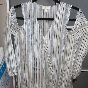 Charming Charlie Blouse